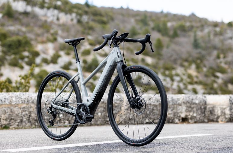 moustache-samedi-dimanche-28-4-open-pebble-grey_6_o