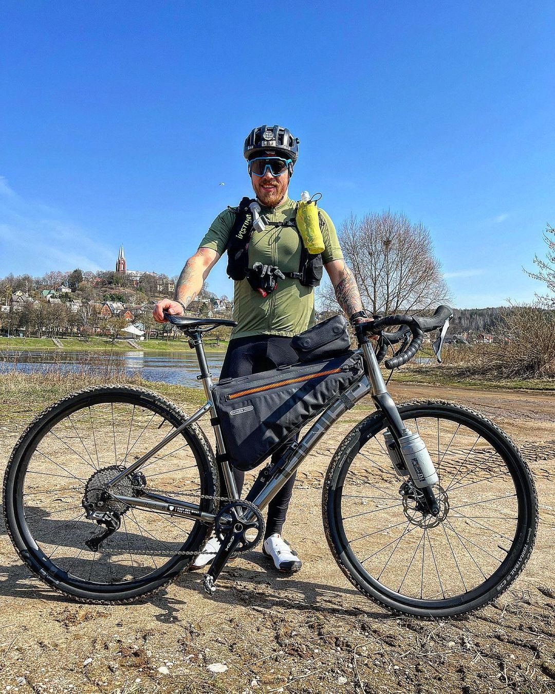 pells-raw-1-grey_2_o