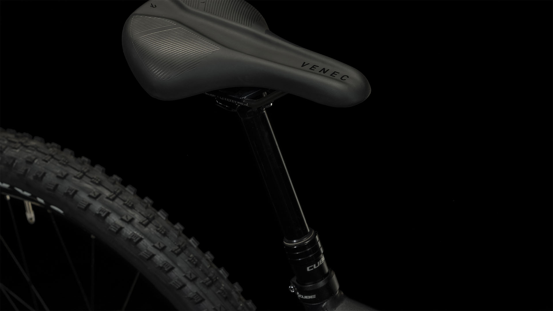 15717-3_d-204-78067-653200-d-04