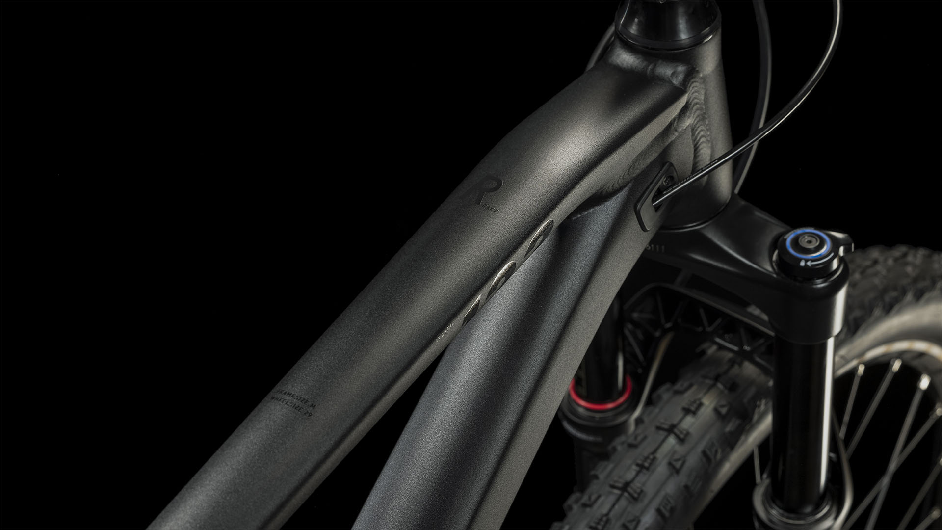 15717_d-200-78061-653200-d-00