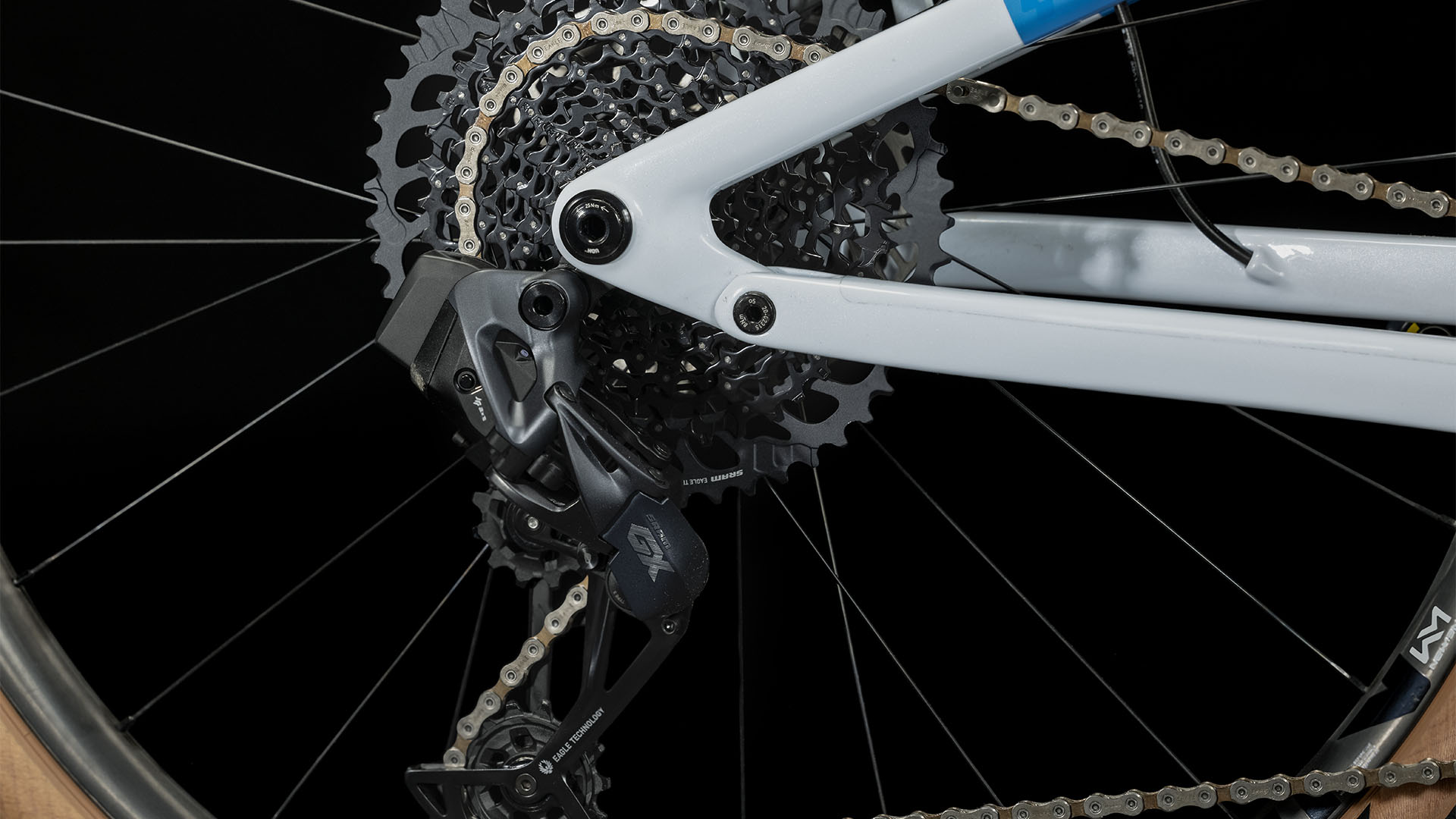 16806-4_d-203-90981-652300-d-03