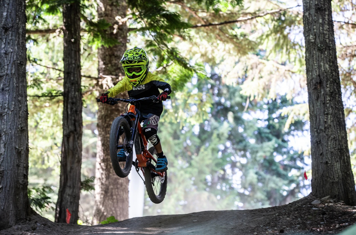 norco-fluid-fs-2-24-grey-red_o